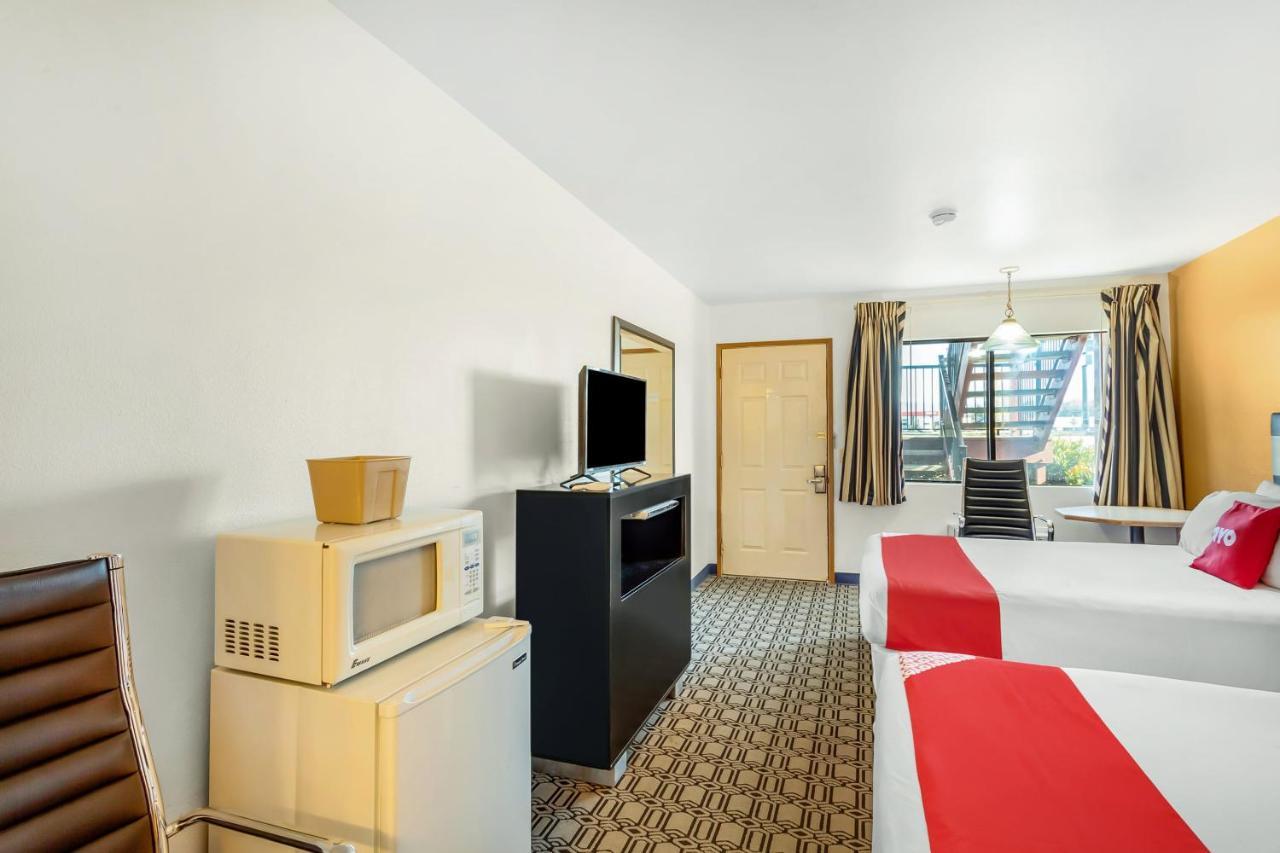 Arlington Motor Inn Екстериор снимка